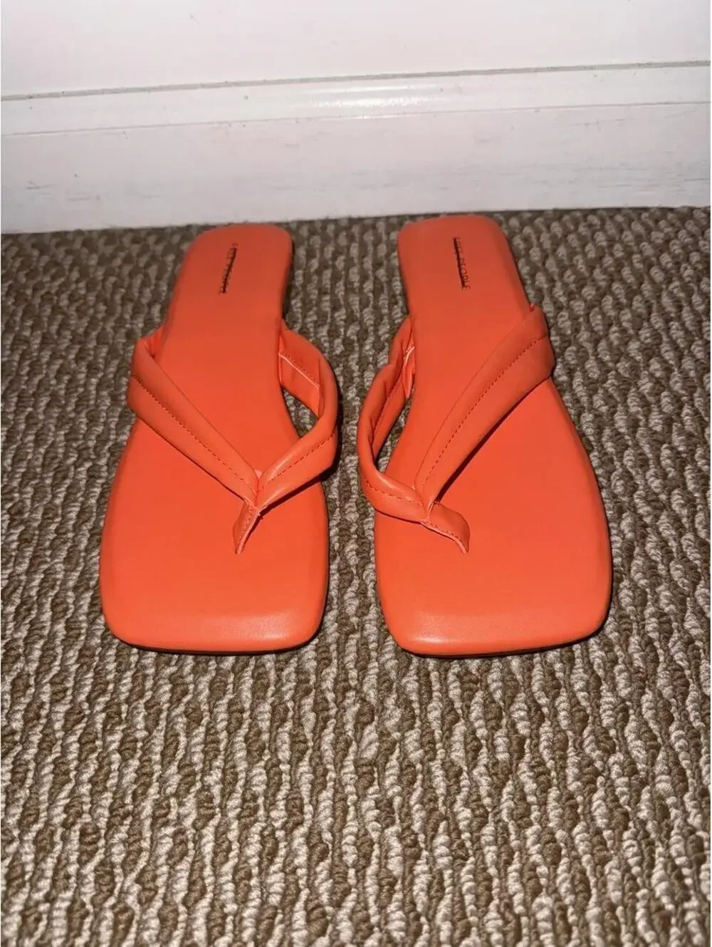 Free people vegan collection Tia thong sandal